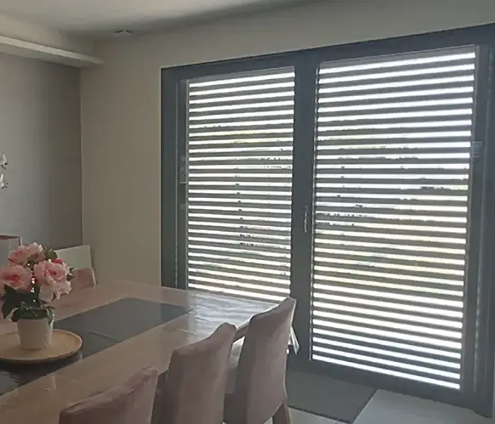 Volets roulants à lames orientables Ancenis